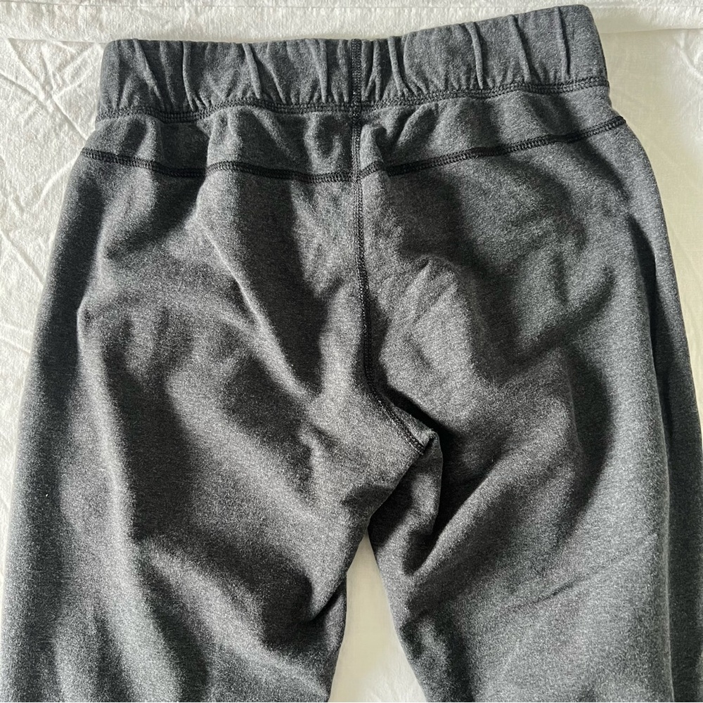 lululemon Heather Grey Jogger Sweatpants - Picture 4 of 6